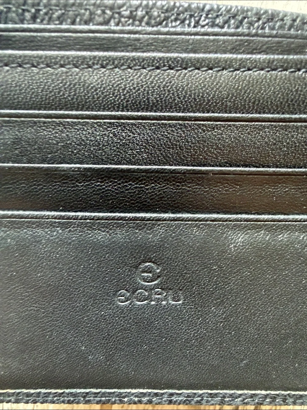 Ecru Black Leather Bi-Fold Card Holder